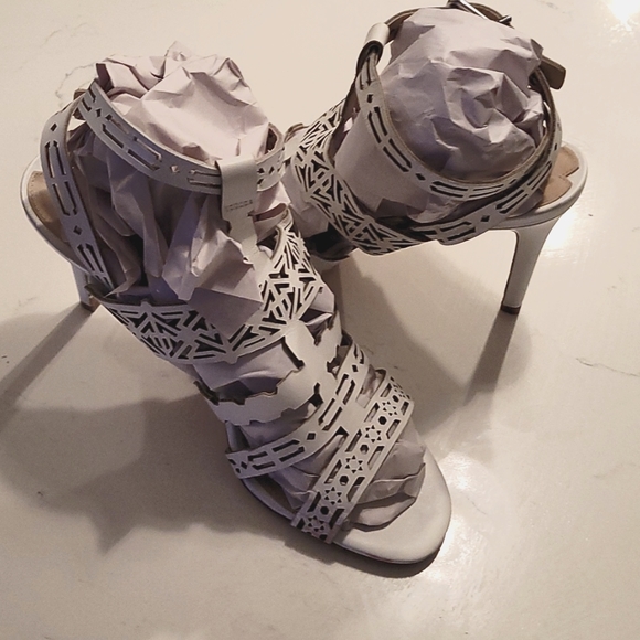 Via Spiga - Picture 3 of 6